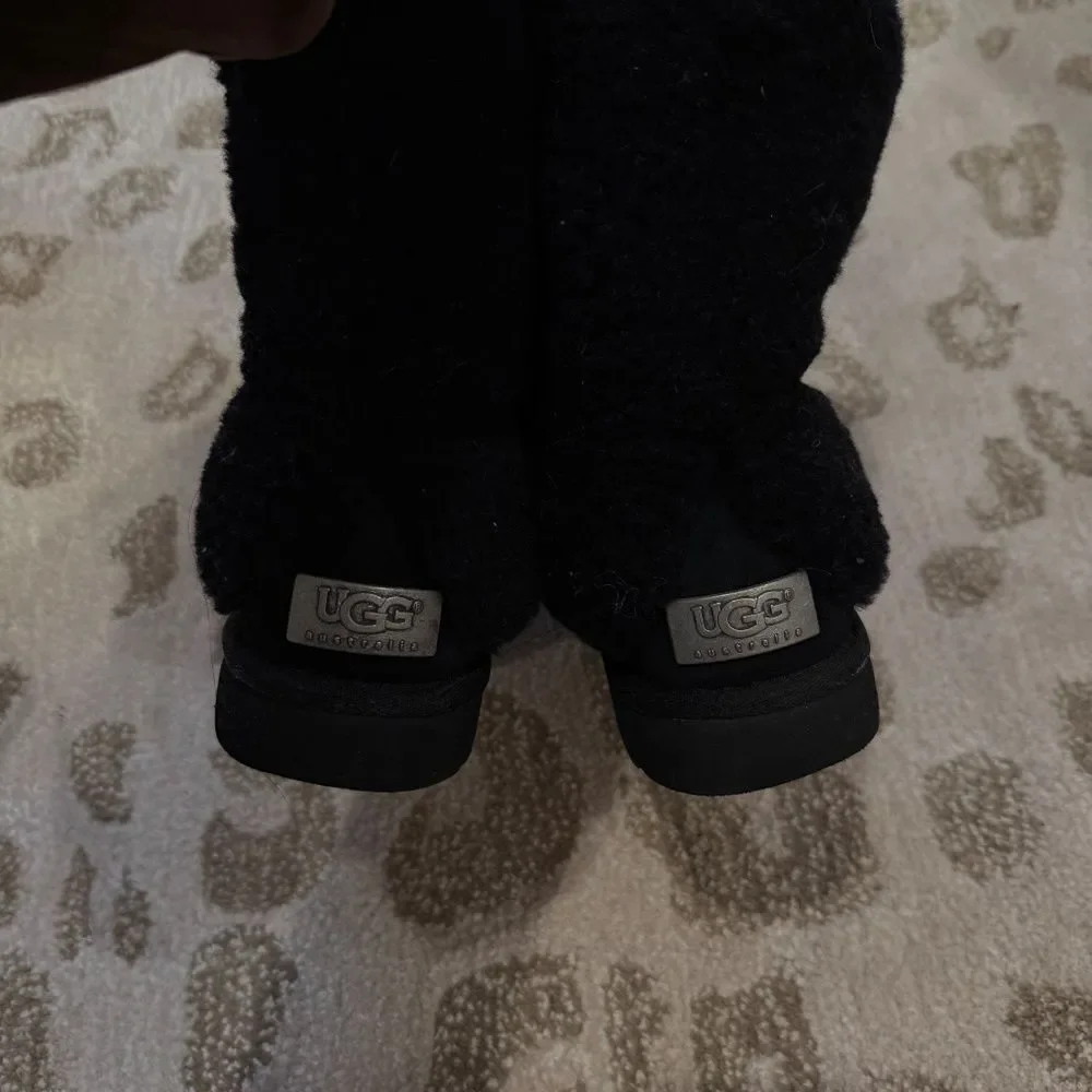 UGG Black Shearling Sheepskin Cuff Boots